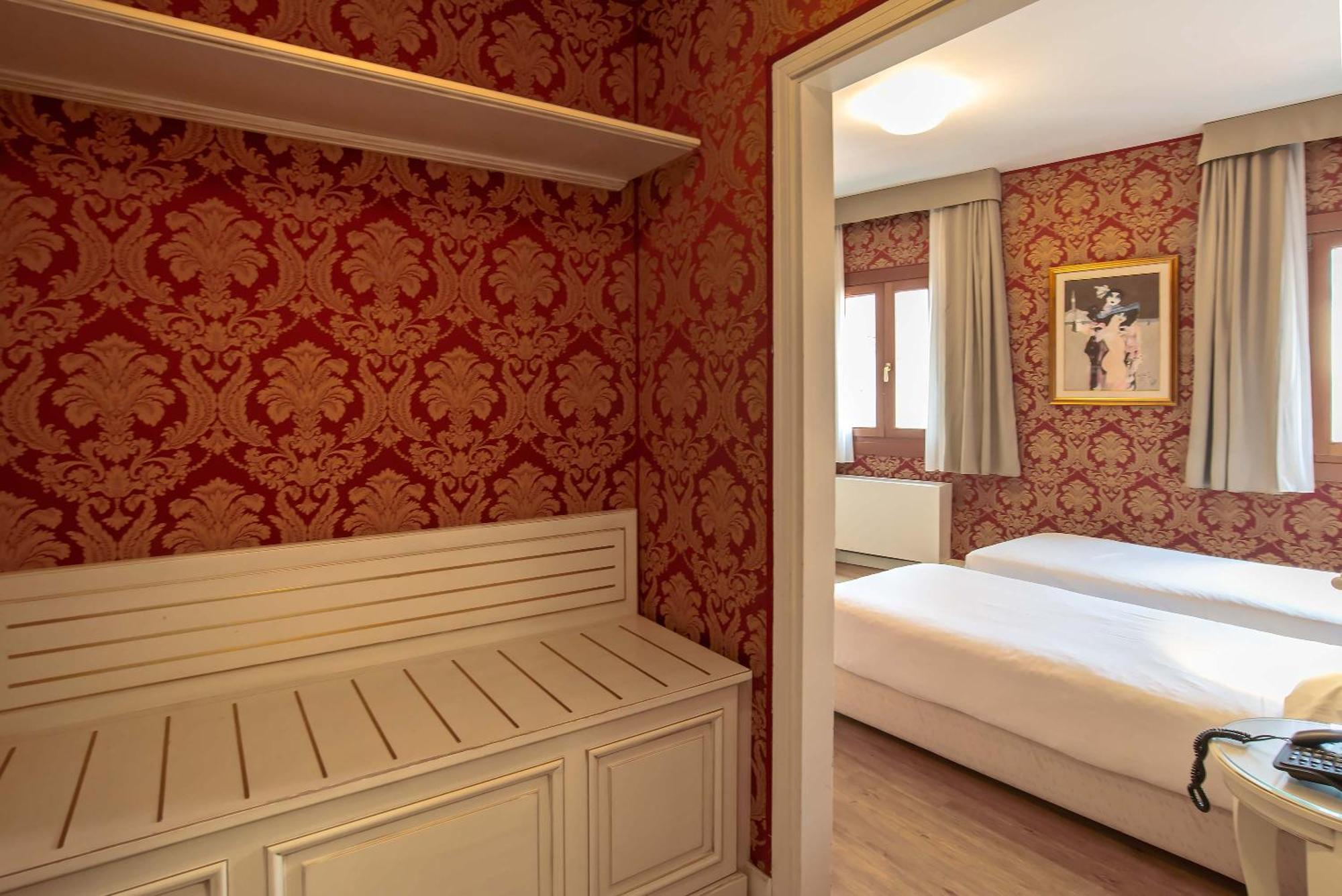 La Fenice Et Des Artistes 3* Venezia